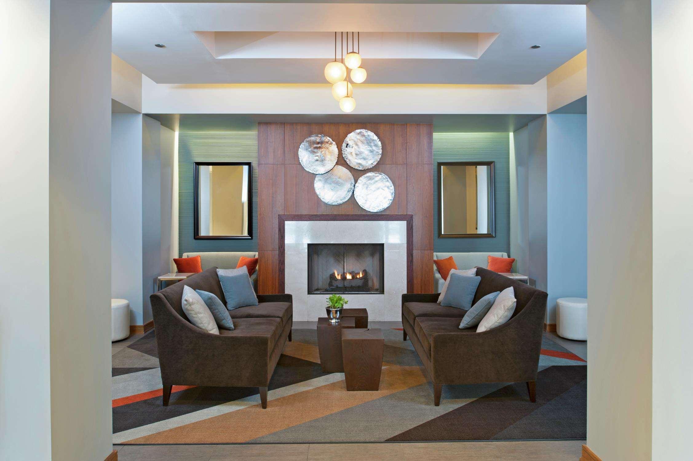 Doubletree By Hilton Hotel And Conference Center Chicago North Shore Skokie Exterior foto